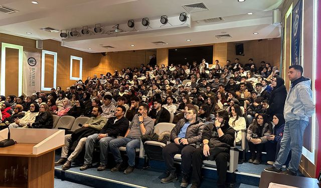 Bayburt Üniversitesinde "Staj Serüveninde USP" Eğitimleri