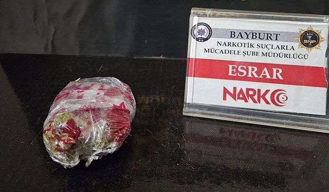 Bayburt'ta Narkotik Operasyon: 5 Gözaltı!