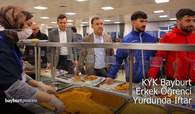 Vali Eldivan, KYK Bayburt Erkek Öğrenci Yurdu’nda İftar Açtı