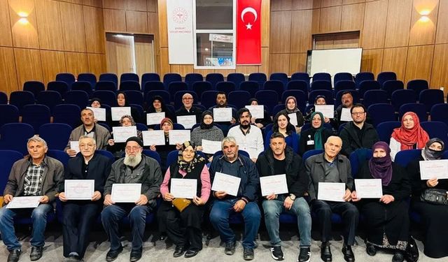 Bayburt Devlet Hastanesinden Hayat Kurtaran Eğitimler