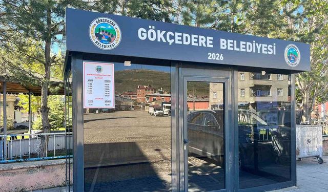 Gökçedere’ye modern minibüs durağı yapıldı