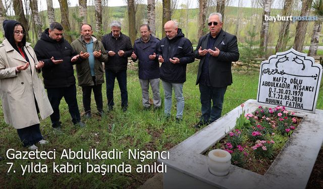 Abdulkadir Nişancı'ya vefa: Meslektaşları ve ailesi kabri başındaydı