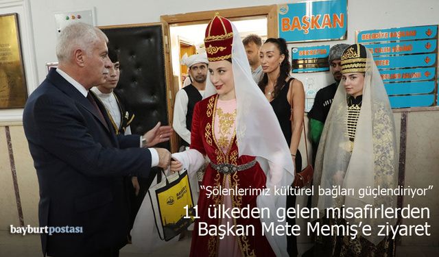 11 Ülkeden Gelen Kültür Elçilerinden Başkan Memiş’e Ziyaret