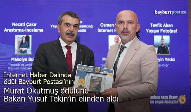 Murat Okutmuş, ödülünü Milli Eğitim Bakanı Yusuf Tekin'in elinden aldı