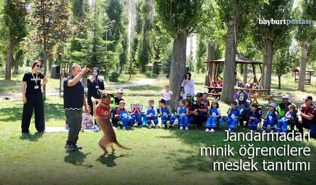 Bayburt İl Jandarma Komutanlığından miniklere meslek tanıtımı