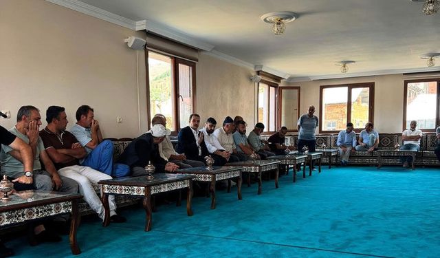 Kaymakam Ahat, Yakupabdal köyünde vatandaşlarla buluştu