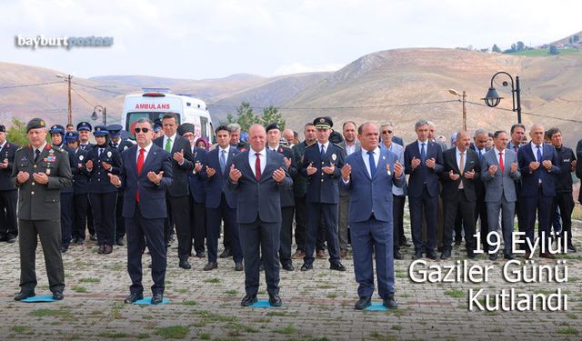 Bayburt'ta 19 Eylül Gaziler Günü Törenle Kutlandı