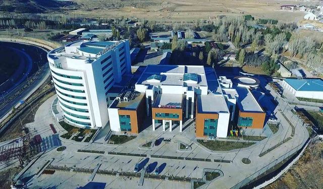 Bayburt Devlet Hastanesinde Çocuk Hastalara Mesai Dışı Poliklinik Hizmeti