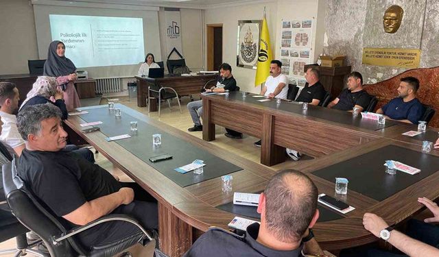 Bayburt Belediyesi Personeline Kriz Eğitimi