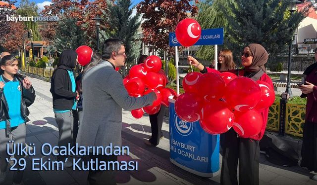 Bayburt Ülkü Ocakları'ndan '29 Ekim' Kutlaması
