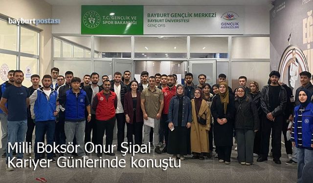 Milli Boksör Onur Şipal Bayburtlu Gençlerle Bir Araya Geldi