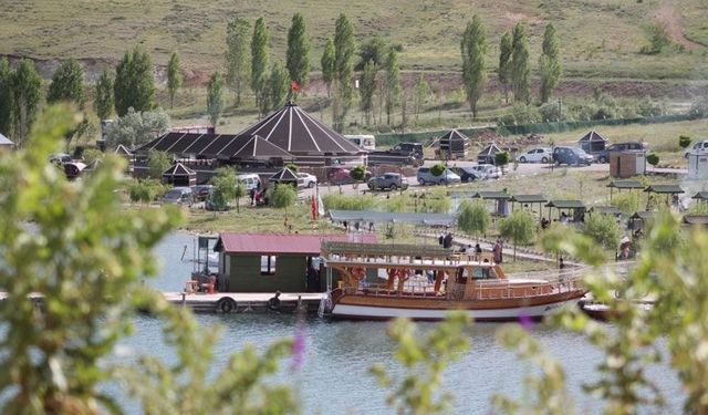 Demirözü Belediyesi Sosyal Tesisleri Sezonu Tamamladı