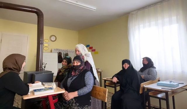 Aydıntepe’de kadınlar için Cami Sohbetleri