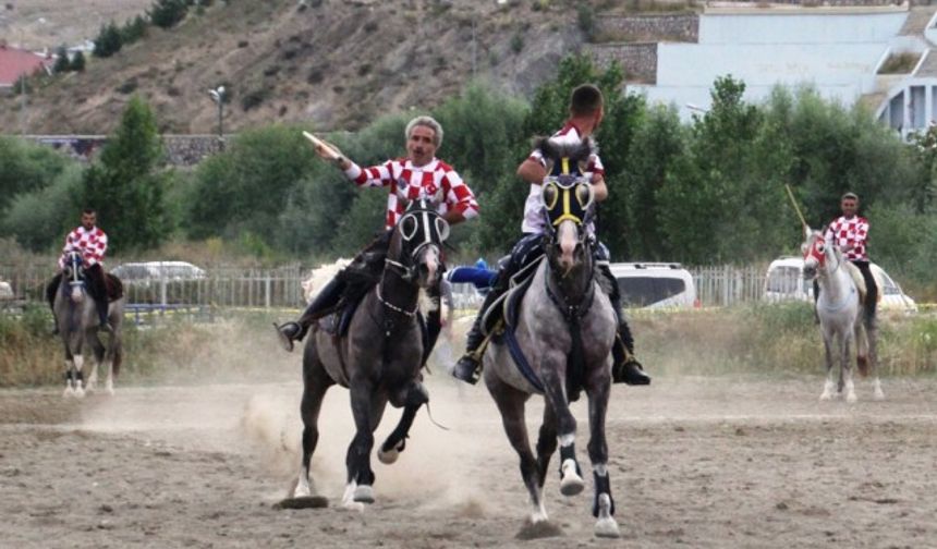 'Dede Korkut'ta cirit coşkusu