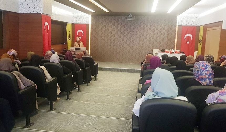 Bayburt Belediyesi Aile Yaşam Merkezi'nde Mevlid-i Nebi Haftası programı