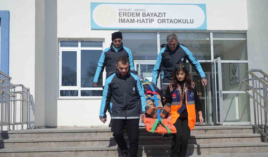 Bayburt’ta deprem ve yangın tatbikatı
