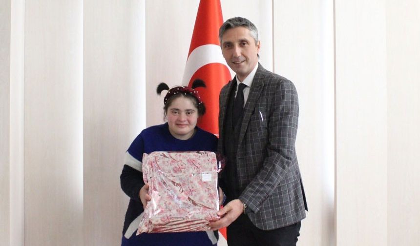 Bayburt'un şampiyon öğrencileri ödüllendirildi