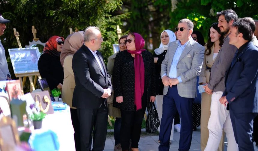 Bayburt’ta ‘Dünya Şizofreni Günü’ sergisi