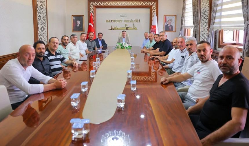 Bayburt’ta servis şoförlerine bilgilendirme