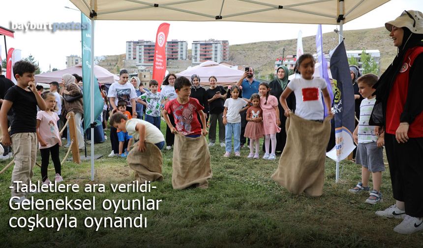 Bayburt'ta Dede Korkut Ruhu Geleneksel Oyunlarla Yaşatıldı