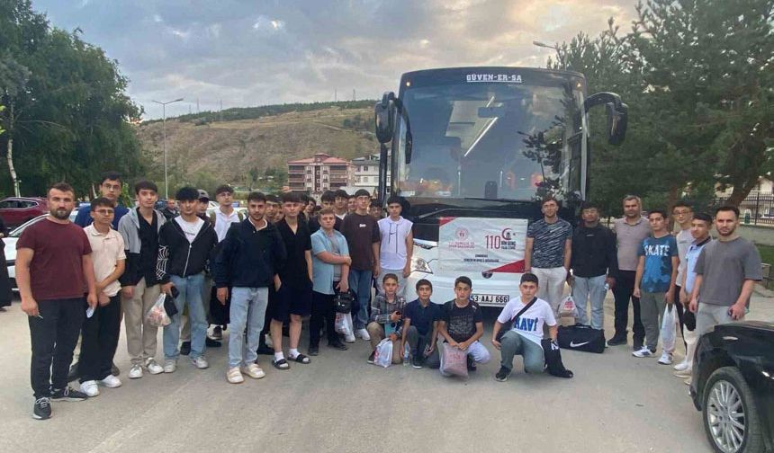 Bayburtlu öğrenciler Çanakkale yolcusu