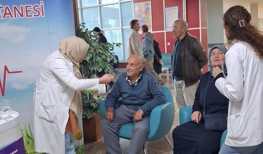 Bayburt'ta 'Şeker Tüketimine Dikkat Haftası'