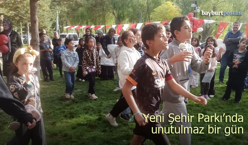 Saadet Partisi Bayburt Kadın Kollarından Çocuk Şöleni