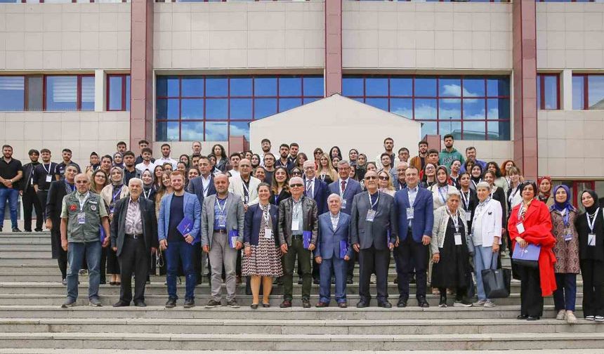 2. Bayburt Sağlık Sempozyumu tamamlandı