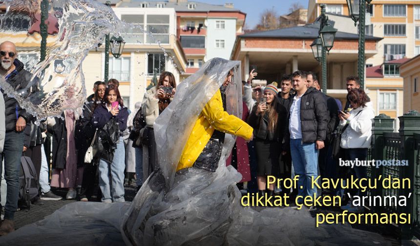 Prof. Dr. Mehmet Kavukcu'dan Dikkat Çeken 'Arınma' Performansı