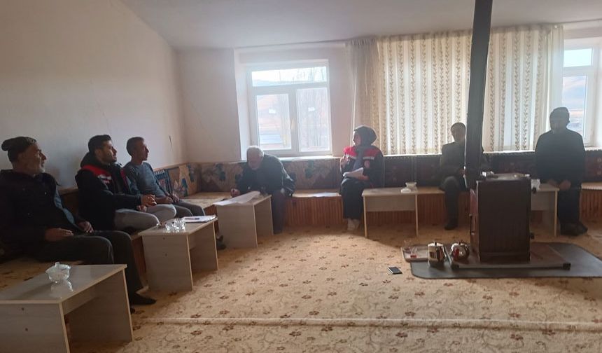 Demirözü köylerinde üreticilerle tarımsal buluşma