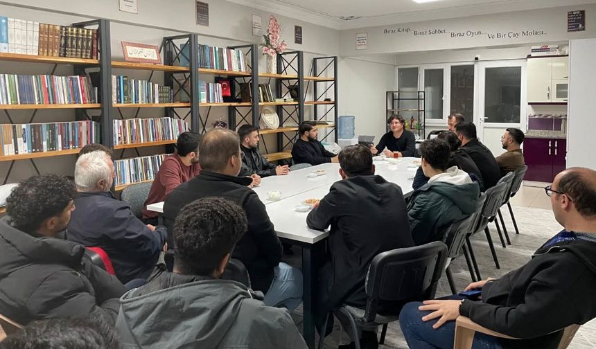 Bayburt Müftülüğü Gençlere Kur'an Rehberliğini Anlattı