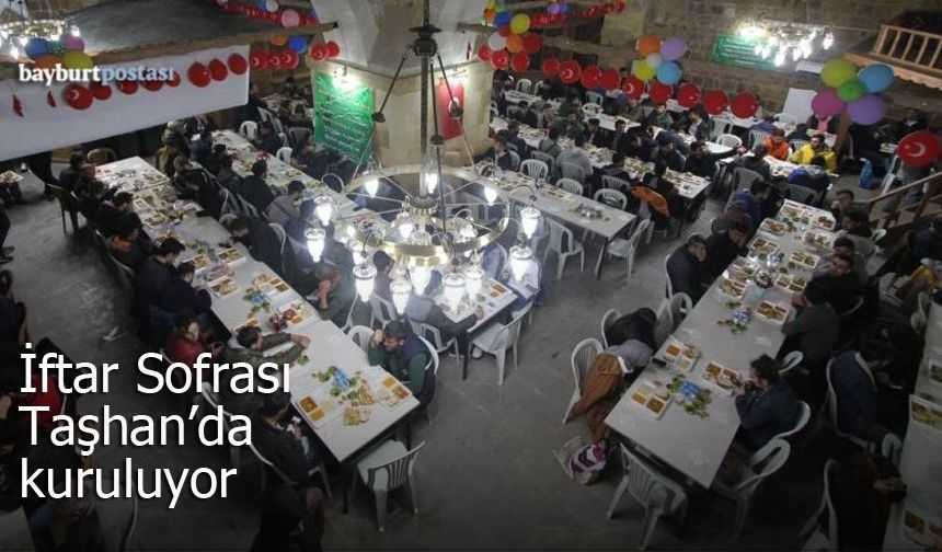 Bayburt Belediyesi ve Vakıflar Bölge Müdürlüğü'nden İftar İş Birliği