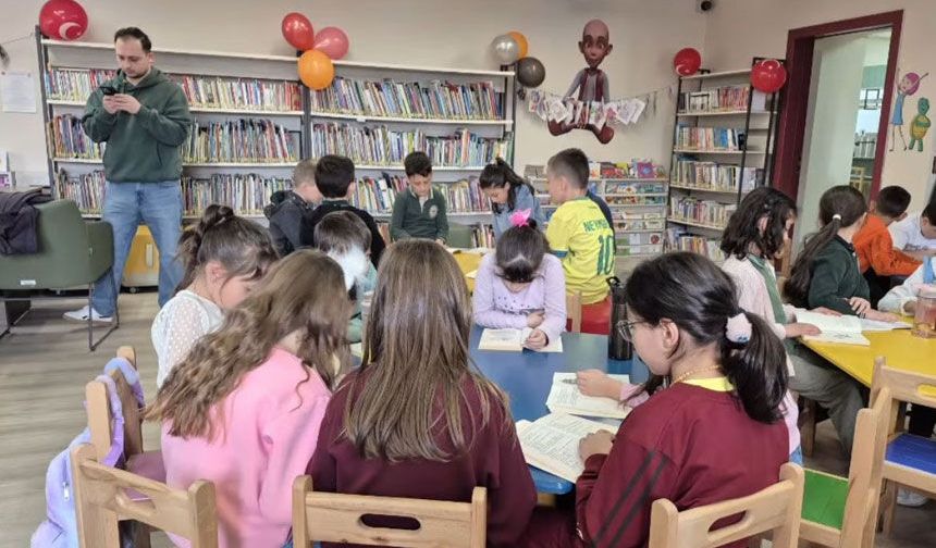Bayburt’ta öğrenciler Kütüphaneler Haftası’nda kitapla buluştu