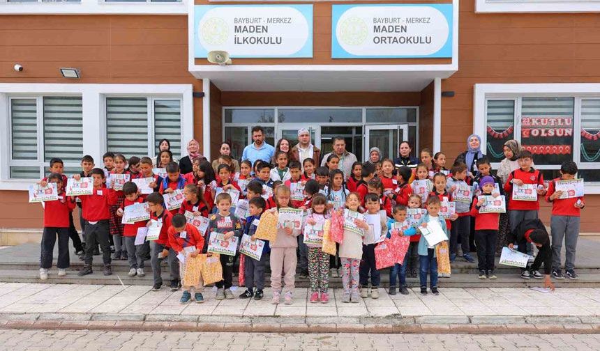 Bayburt’ta öğrencilere "Sağlıklı Çocuk, Sağlıklı Gelecek" eğitimi verildi