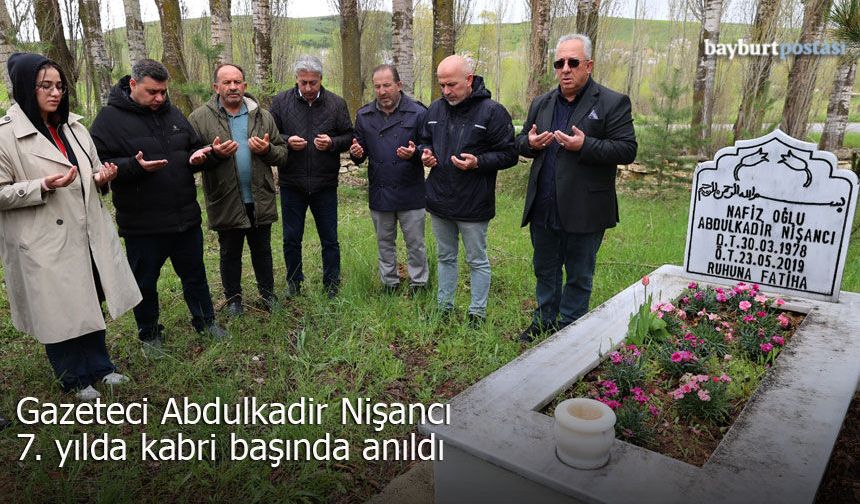 Abdulkadir Nişancı'ya vefa: Meslektaşları ve ailesi kabri başındaydı