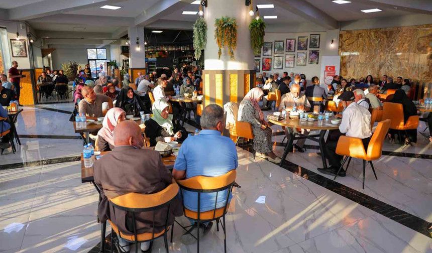 Bayburt’ta şehit aileleri ve gaziler onuruna yemek programı düzenlendi